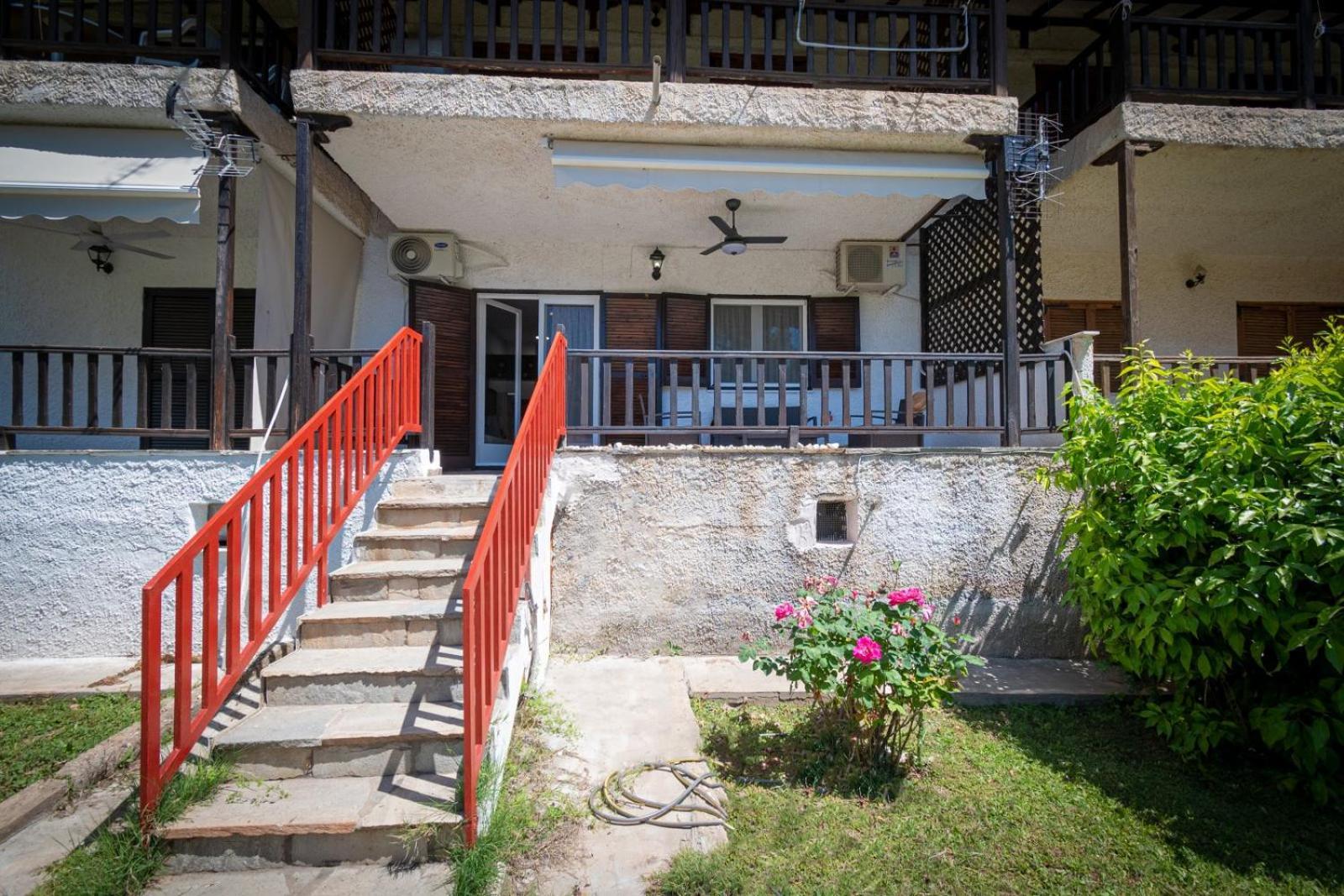 Xelidonia Apartments By Rentalspro Services - Nikiti Halkidiki Metamórfosi Eksteriør bilde